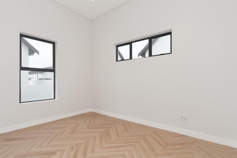 3 Bedroom Property for Sale in Sitari Western Cape